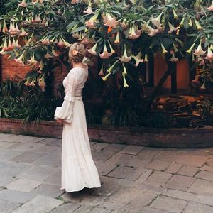 Meet your Posher, Helen